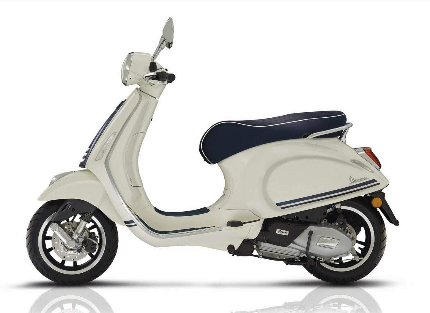 vespa primavera 150 yacht club